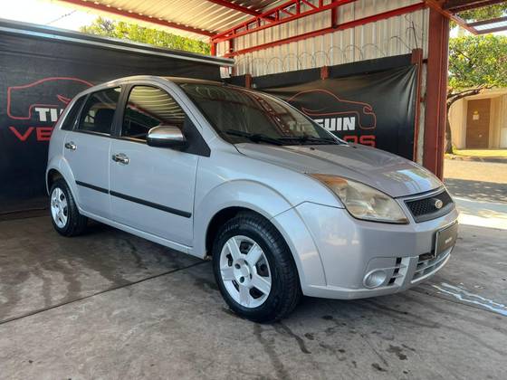 FORD FIESTA 1.0 MPI CLASS 8V FLEX 4P MANUAL